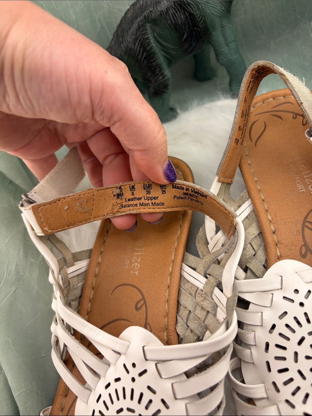 Naturalizer Women's Wendy White Woven  Leather Sandals | 8M - Picture 12 of 12
